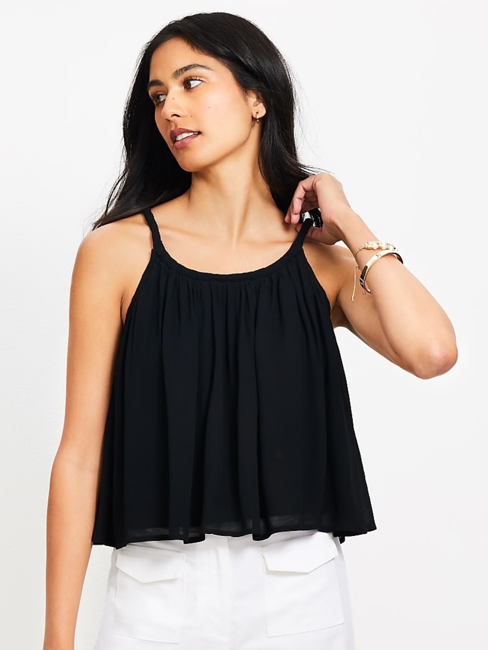 NWT ✨ LOFT Black Pleated Spaghetti Strap Camisole Twist Strap - large